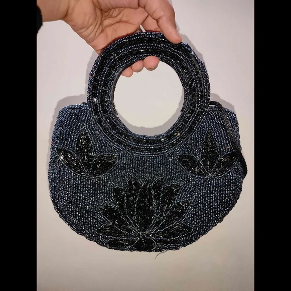 🖤Elegant Beaded Bag🖤 - Picture 5 of 6